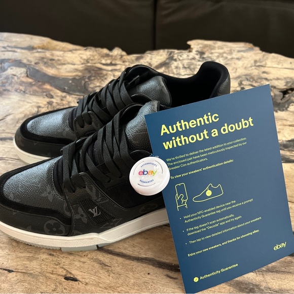 Size 7 - Louis Vuitton LV Trainer Black - 1A8PUA - Picture 1 of 10